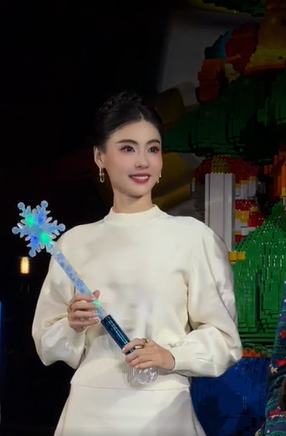 Trương Bá Chi U50 da vẫn căng mọng collagen: Ngày nào cũng ăn loại quả 