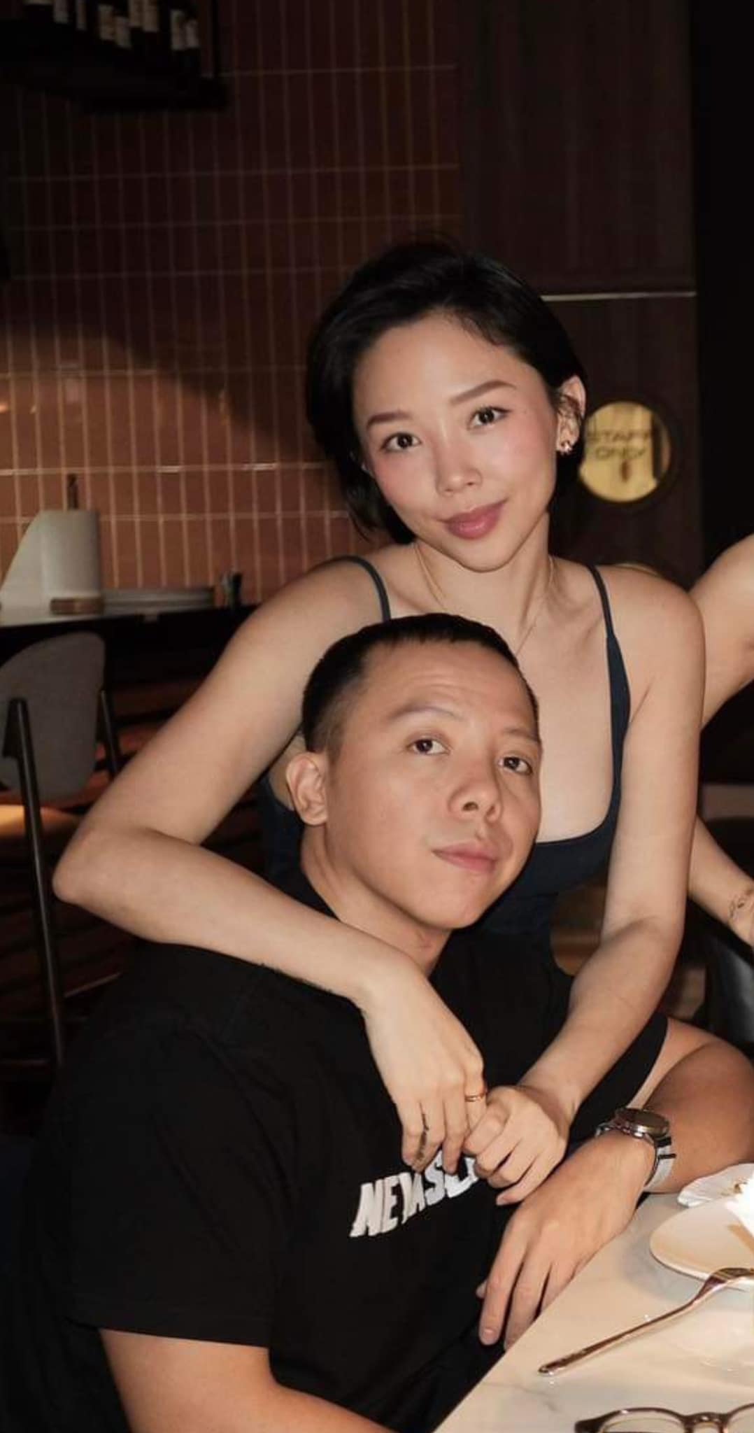 Mẹ Tóc Tiên căng thẳng với Touliver- Ảnh 2.