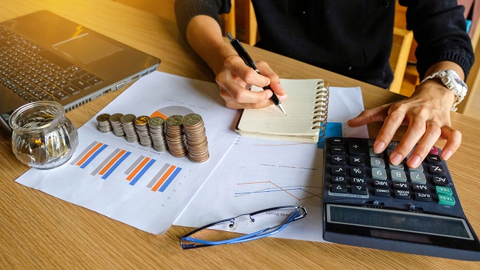 9 dấu hiệu cảnh báo tài chính chưa sẵn sàng nghỉ hưu - ai mắc 3 dấu hiệu cũng nên hoãn ngay - Ảnh 2.