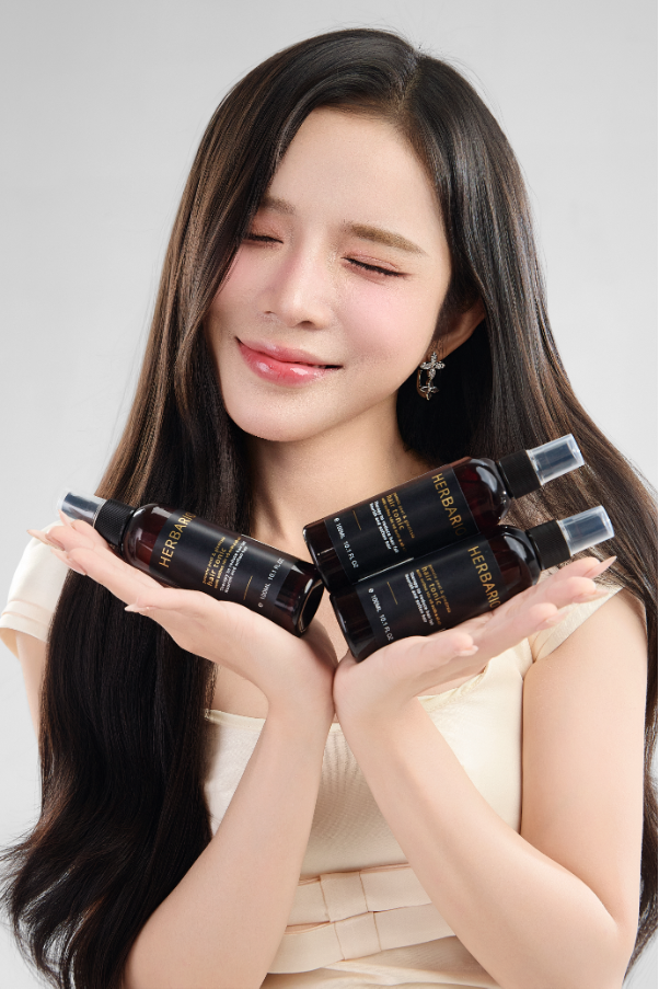 Chiến dịch mới của Herbario x LyLy gây sốt vì loạt tagline đánh đúng tim đen học sinh, dân văn phòng, mẹ bỉm - Ảnh 3.