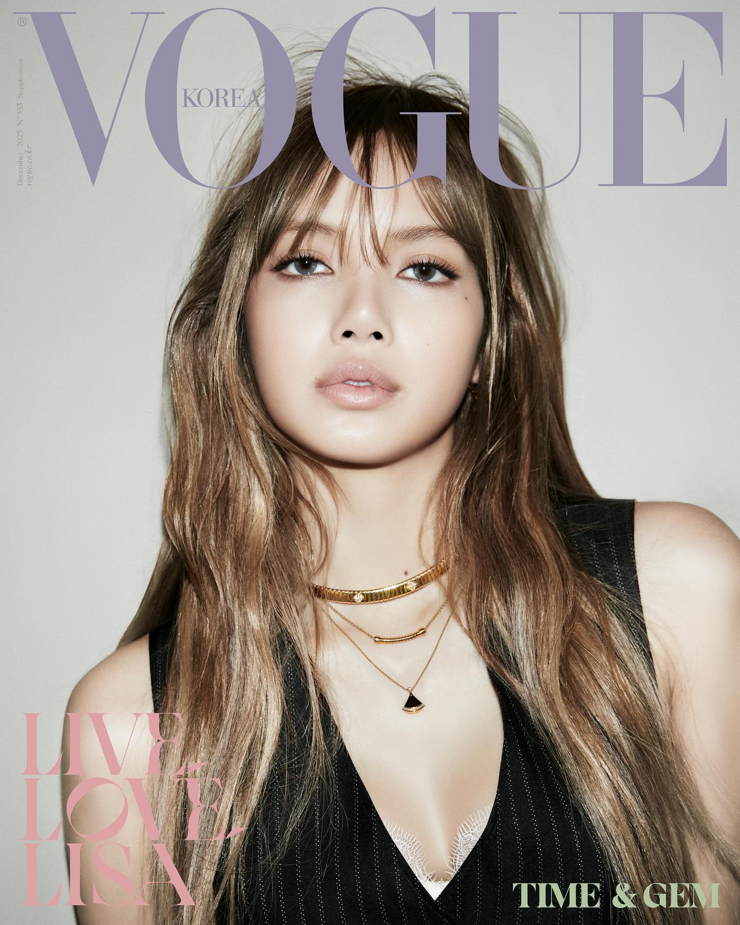 voguekorea17630279563764873829156501846316489712-1764042757036959366851-1764059077360-1764059078030190421152.jpg