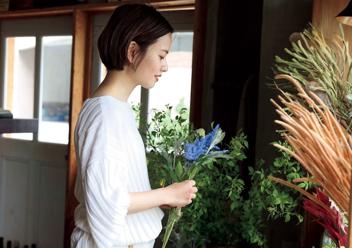 Sau tuổi 35, phụ nữ không cần chạy đua nữa - chỉ cần sửa lại 5 thói quen tiêu tiền để sống nhẹ và dư dả hơn - Ảnh 1.