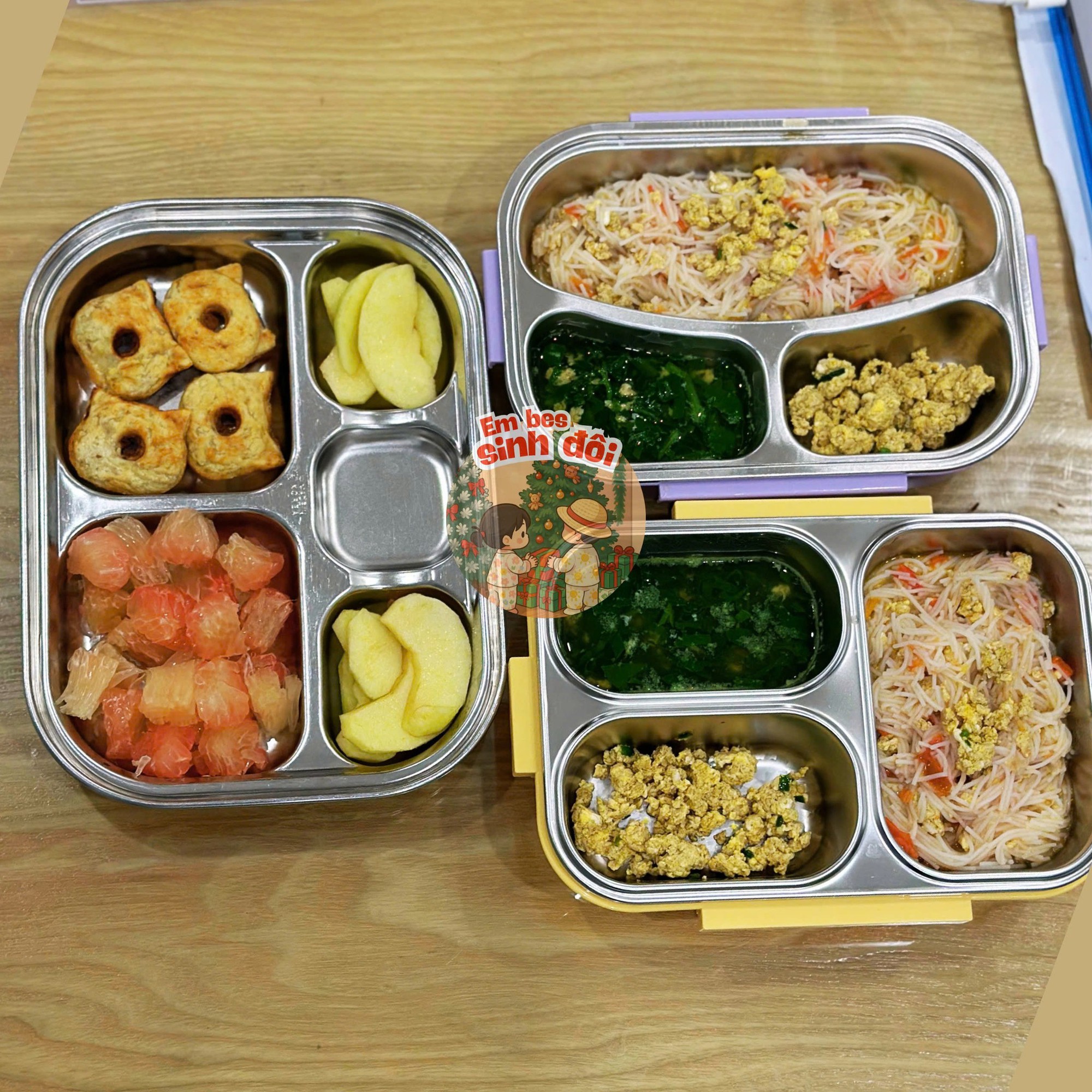 Bữa trưa của 2 em bé sinh đôi khiến nhiều mẹ giật mình, dụi mắt xem lại mấy lần vì điều này- Ảnh 3.