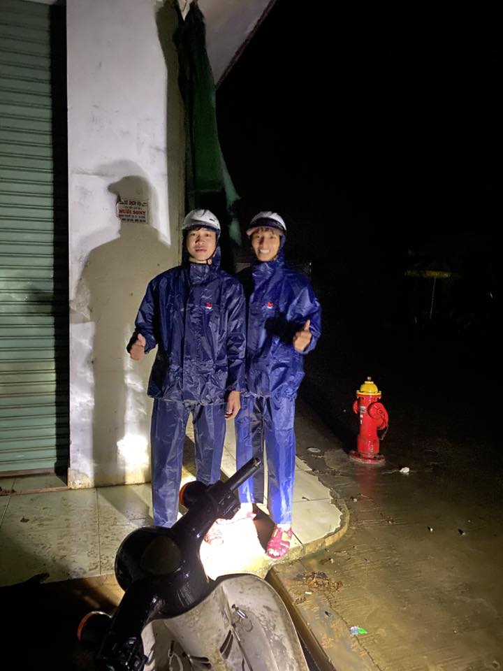 Đàm Vĩnh Hưng cứu người trong mưa lũ: Hành động dũng cảm và ý nghĩa xã hội - Ảnh 2.