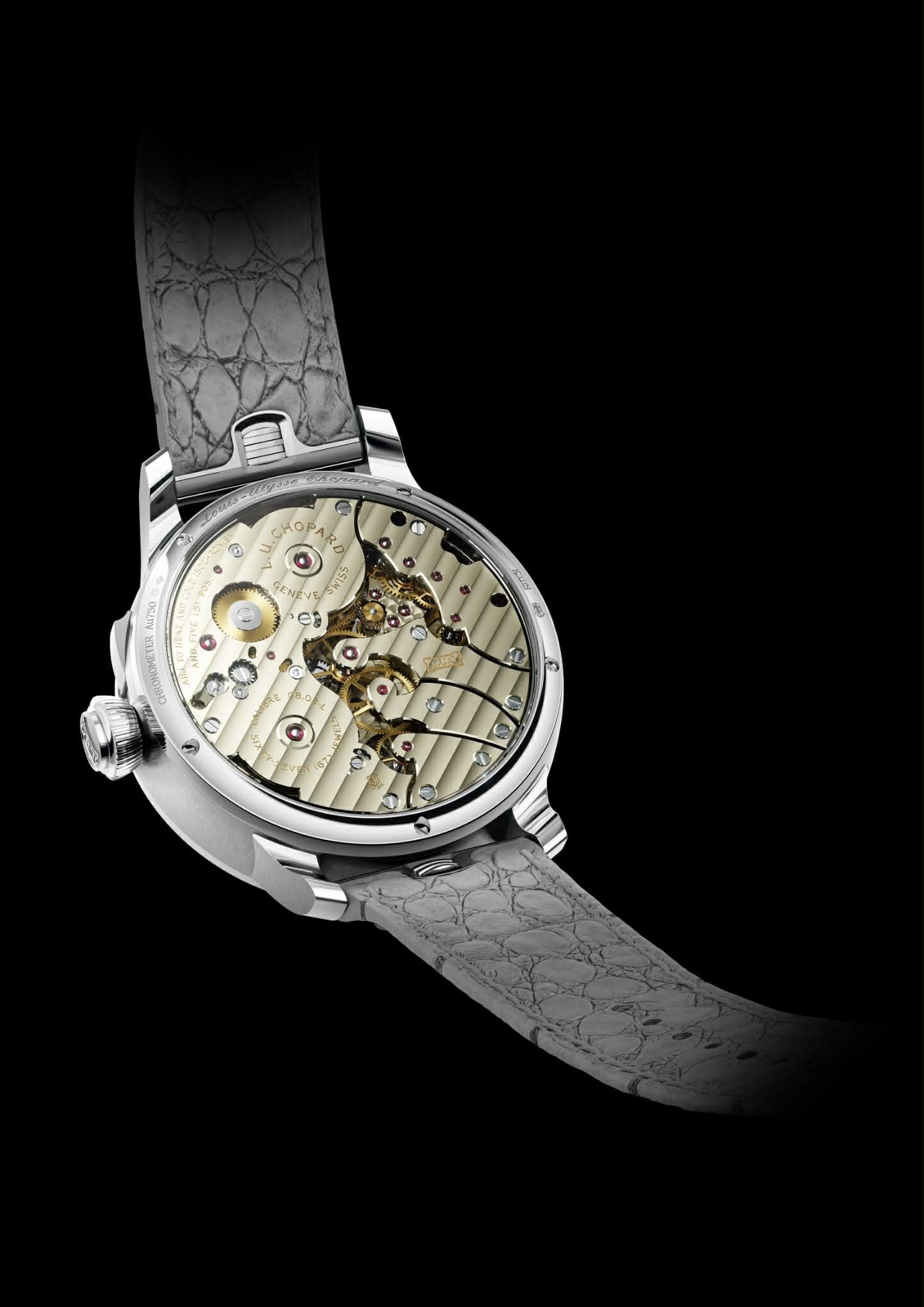 Chopard L.U.C Grand Strike: Tiếng chuông ngân mừng mốc son kỹ thuật mới- Ảnh 1.