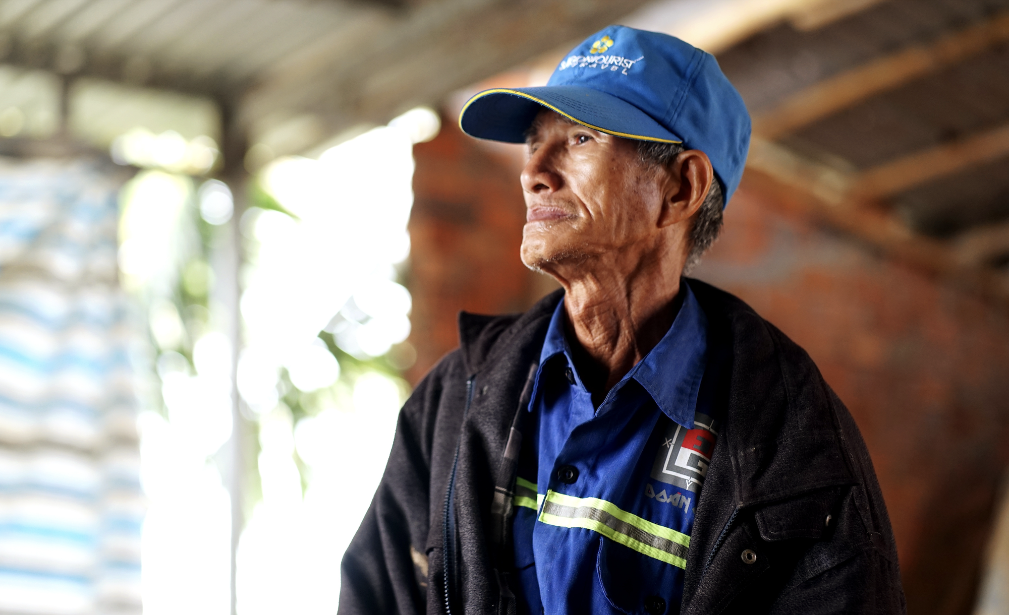 Chồng thiệt mạng trong lũ vì cứu cháu: Nỗi đau không gì bù đắp ở Đắk Lắk - Ảnh 1. Chồng thiệt mạng trong lũ vì cứu cháu: Nỗi đau không gì bù đắp ở Đắk Lắk - Ảnh 1.