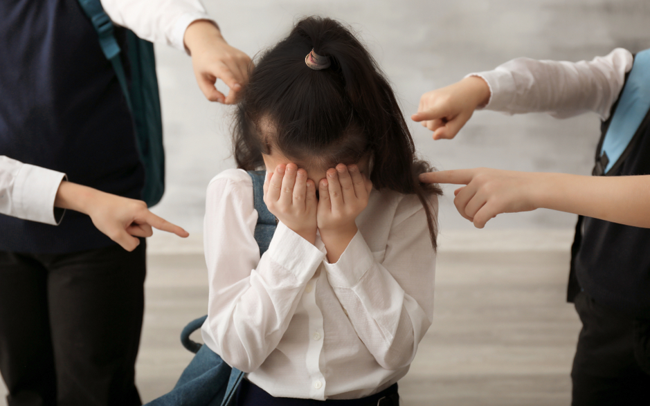 Bố mẹ nên dạy con nhẫn nhịn hay 