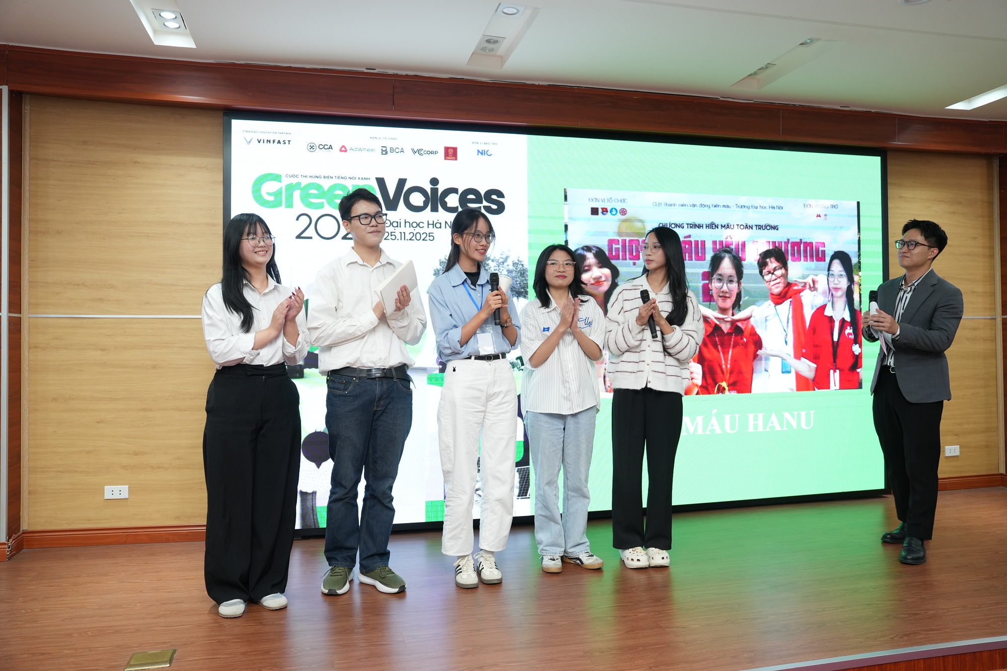 Không ép ai đi xe điện: Sinh viên Hà Nội chọn xe điện cho tương lai kinh tế - Ảnh 4.