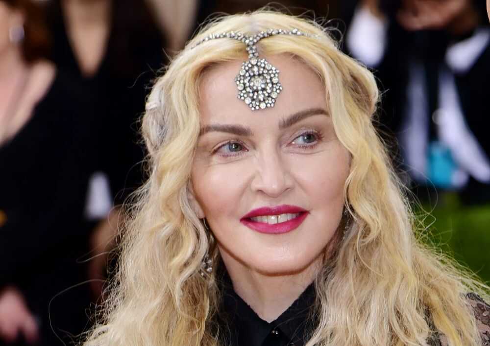 madonnae7ebe1e89eeb4eb684f63fd3439756ce-17641366541452146363378-1764141708564-17641417087991678624271.jpg