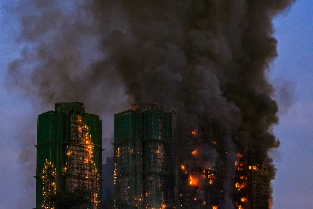 Nguyên nhân vụ cháy thảm khốc tại Hồng Kông: 36 người chết, 29 người bị thương - Ảnh 1.