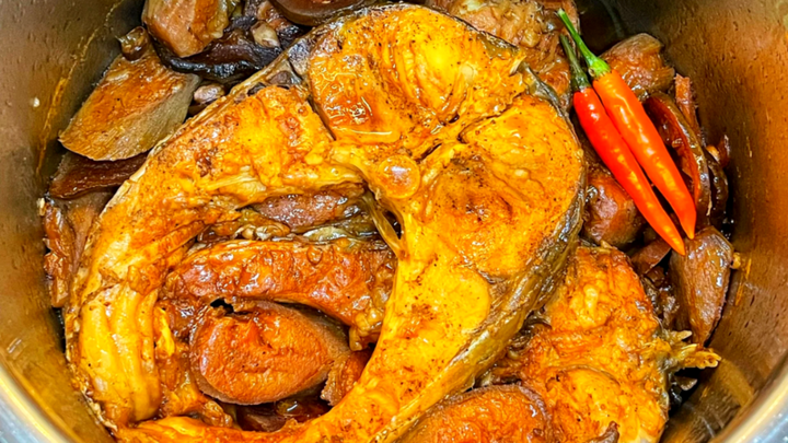 Cách làm cá trắm kho nghệ thơm ngon chuẩn vị tại nhà - Ảnh 2.