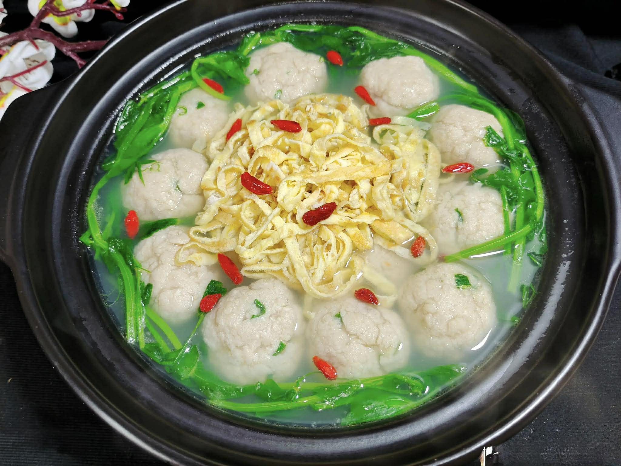 Món ăn này chỉ dùng nguyên liệu đơn giản nhưng hương vị lại tuyệt vời, tươi mát và sảng khoái - Ảnh 7.