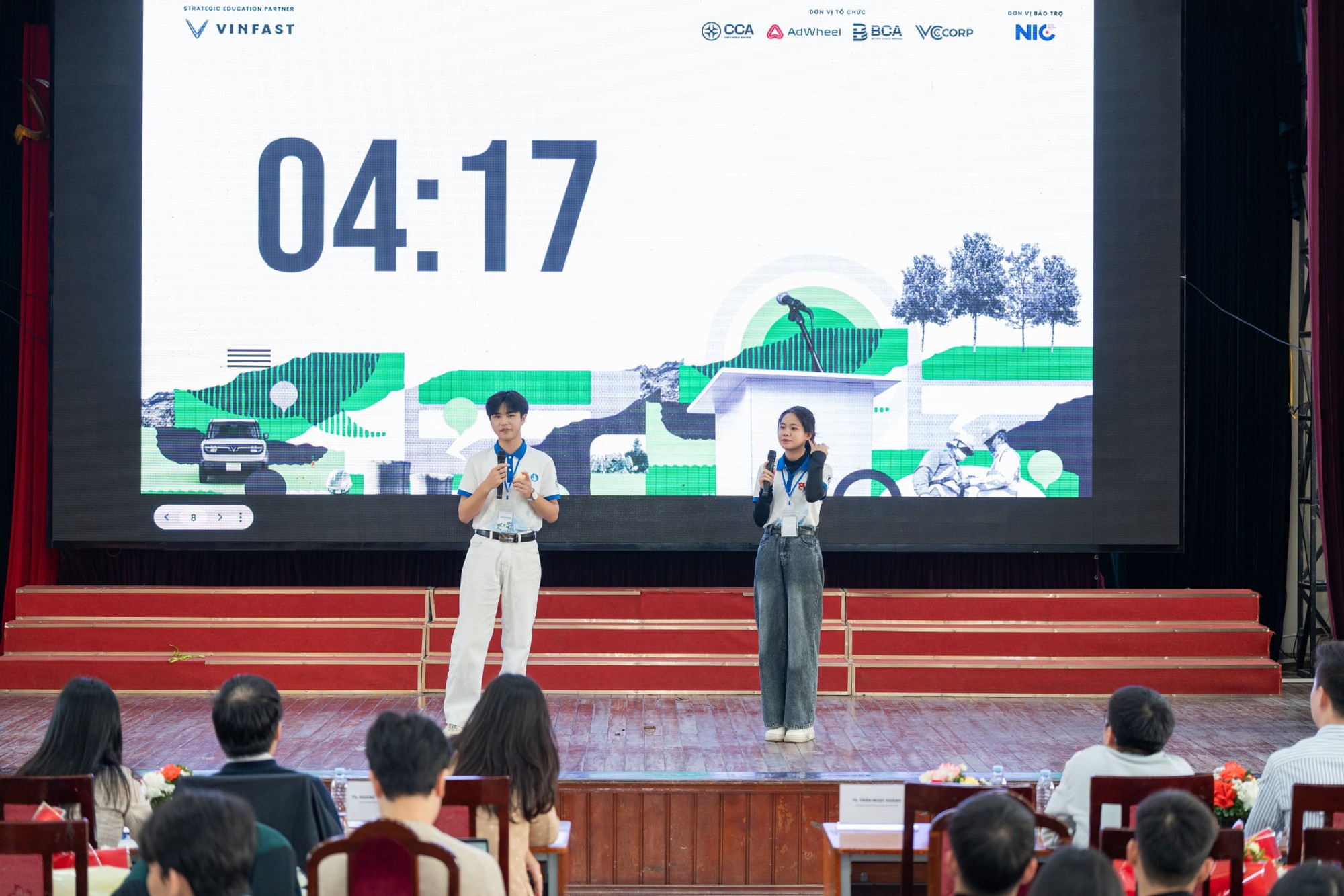 Sinh vi&ecirc;n thừa nhận nỗi Sợ xe điện v&agrave; h&agrave;nh tr&igrave;nh chuyển đổi xanh - Ảnh 4.