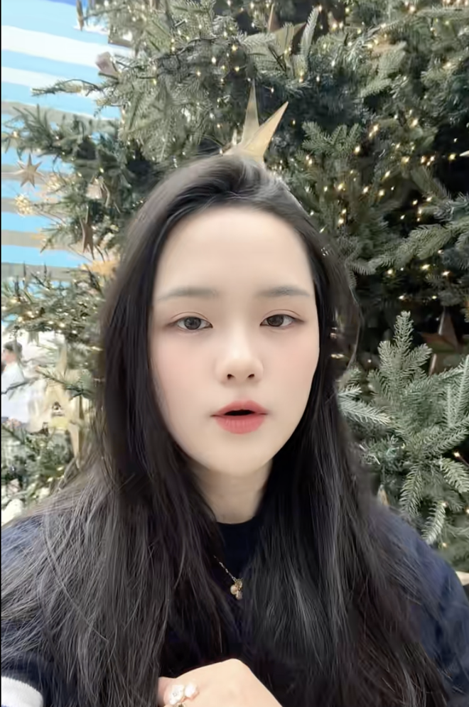 Vợ tiểu thư Hà thành của Duy Mạnh dạo này xinh - sang - xịn miễn chê- Ảnh 3. Vợ tiểu thư Hà thành của Duy Mạnh dạo này xinh - sang - xịn miễn chê- Ảnh 3.