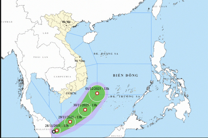 Bão số 15 Koto và áp thấp nhiệt đới mới ảnh hưởng Biển Đông - Ảnh 1.