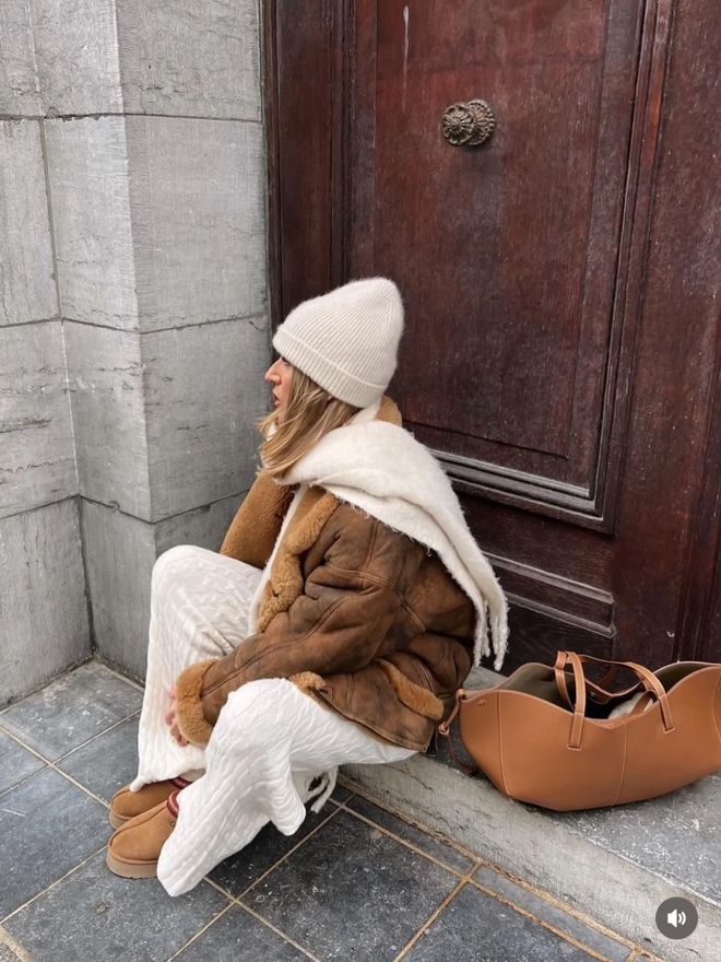 Những người phụ nữ sành điệu khắp thế giới đều đang đi đôi giày này, vì nó hợp với mọi thứ- Ảnh 32.