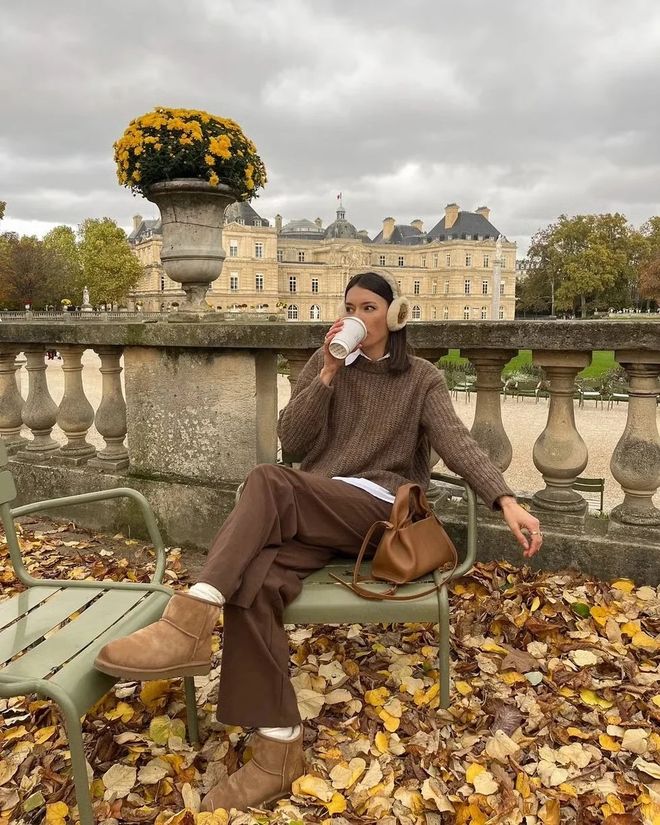 Những người phụ nữ sành điệu khắp thế giới đều đang đi đôi giày này, vì nó hợp với mọi thứ- Ảnh 31.