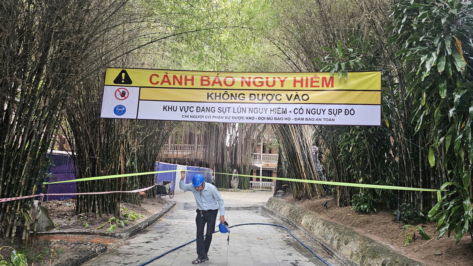 X&acirc;y chung cư Stown Gateway l&agrave;m nứt tường, sụt l&uacute;n: Resort 4 sao ở TP HCM phải đ&oacute;ng cửa, 