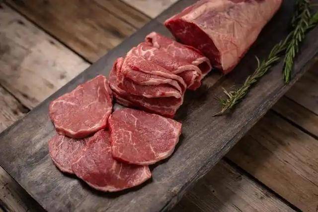 Mùa cúm đang đến gần! Các bác sĩ khuyên: Hãy tạm gác rau củ sang một bên, và bổ sung ngay 4 loại thực phẩm này vào thực đơn của bạn! - Ảnh 4.