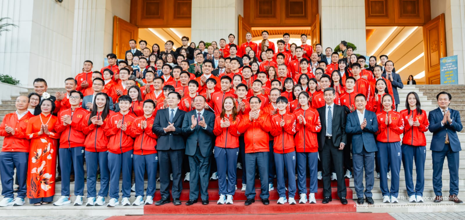Herbalife Việt Nam đồng hành Lễ Xuất Quân của Đoàn Thể Thao Việt Nam tham dự SEA Games 33- Ảnh 4. Herbalife Việt Nam đồng hành Lễ Xuất Quân của Đoàn Thể Thao Việt Nam tham dự SEA Games 33- Ảnh 4.