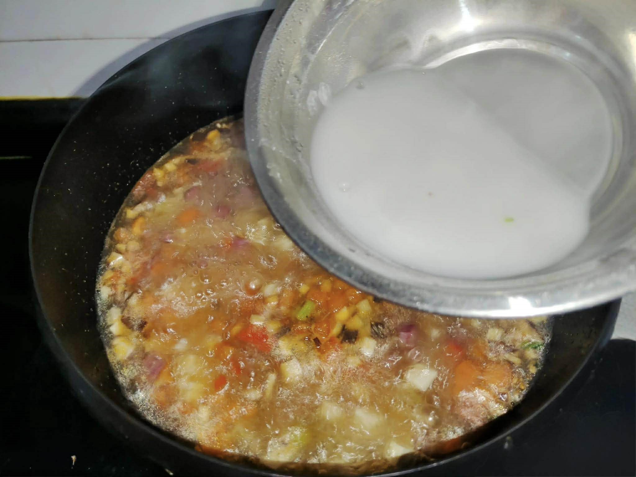 Bữa tối chỉ cần món ăn nấu đơn giản thế này vừa ngon miệng lại xua tan lạnh giá - Ảnh 5.