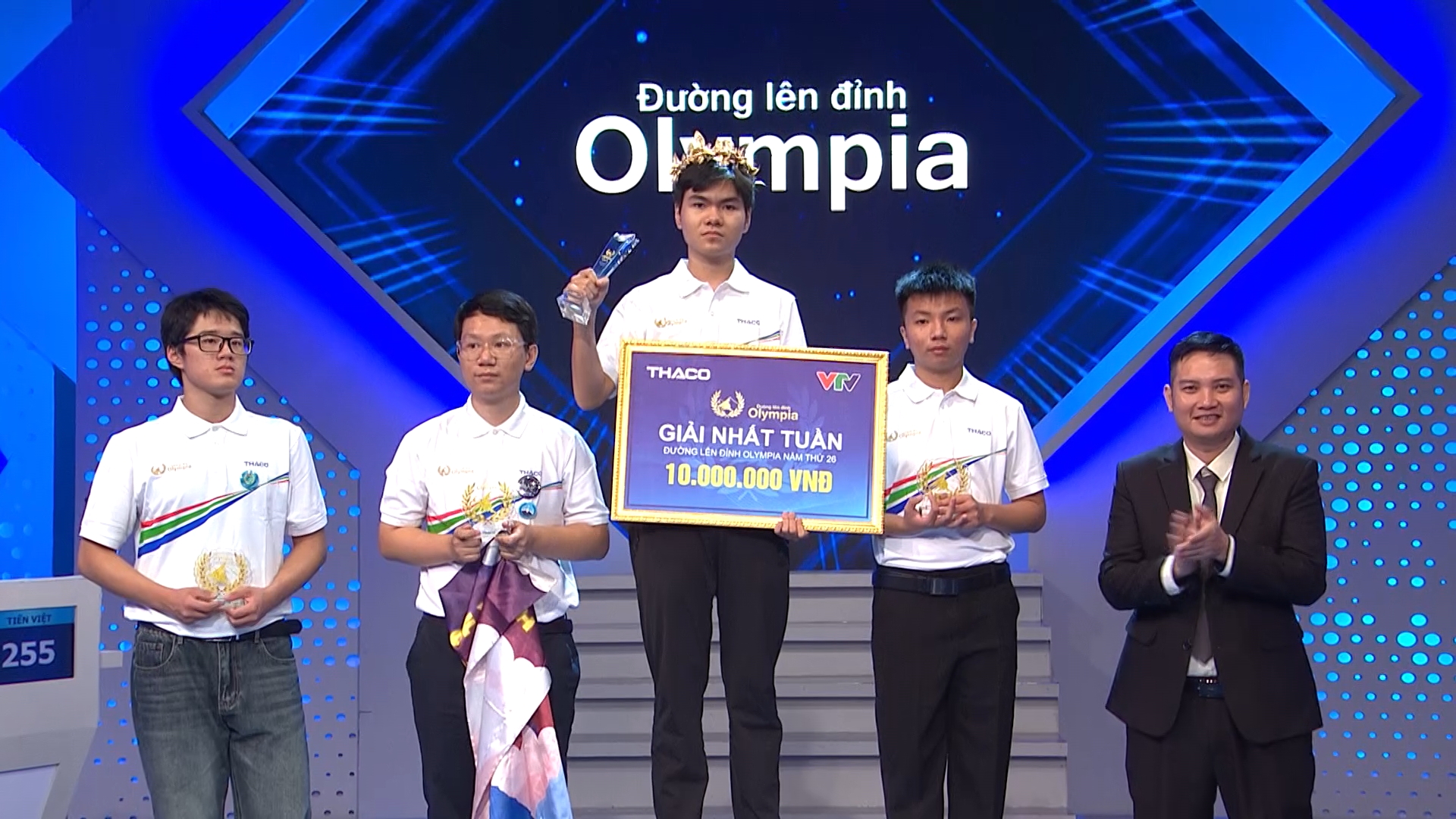 Nam sinh Bắc Ninh chiến thắng trận đầu tiên của Olympia năm thứ 26: Mở màn mùa mới căng như dây đàn đến phút cuối! - Ảnh 2.