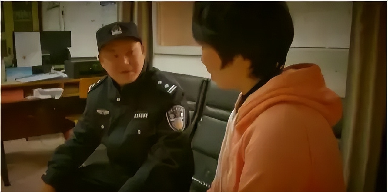 Nữ sinh được cả làng kỳ vọng mất tích bí ẩn sau khi tốt nghiệp, 12 năm sau phát hiện sống vô gia cư: Nguyên nhân với bố mẹ &quot;ngã ngửa&quot; - Ảnh 3.