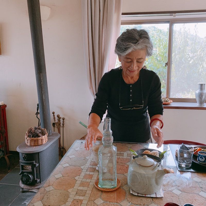 Lương hưu 30 triệu đồng, người phụ nữ 65 tuổi “hưởng thụ” suốt 10 năm, gặp lại bạn cũ mới hối hận: “Tôi sai rồi” - Ảnh 2. Lương hưu 30 triệu đồng, người phụ nữ 65 tuổi “hưởng thụ” suốt 10 năm, gặp lại bạn cũ mới hối hận: “Tôi sai rồi” - Ảnh 2.