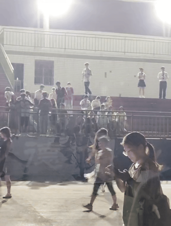 12 giây thần thánh khiến 1,2 triệu người mắc kẹt của nữ sinh được gọi là &quot;bạch nguyệt quang&quot;- Ảnh 2.