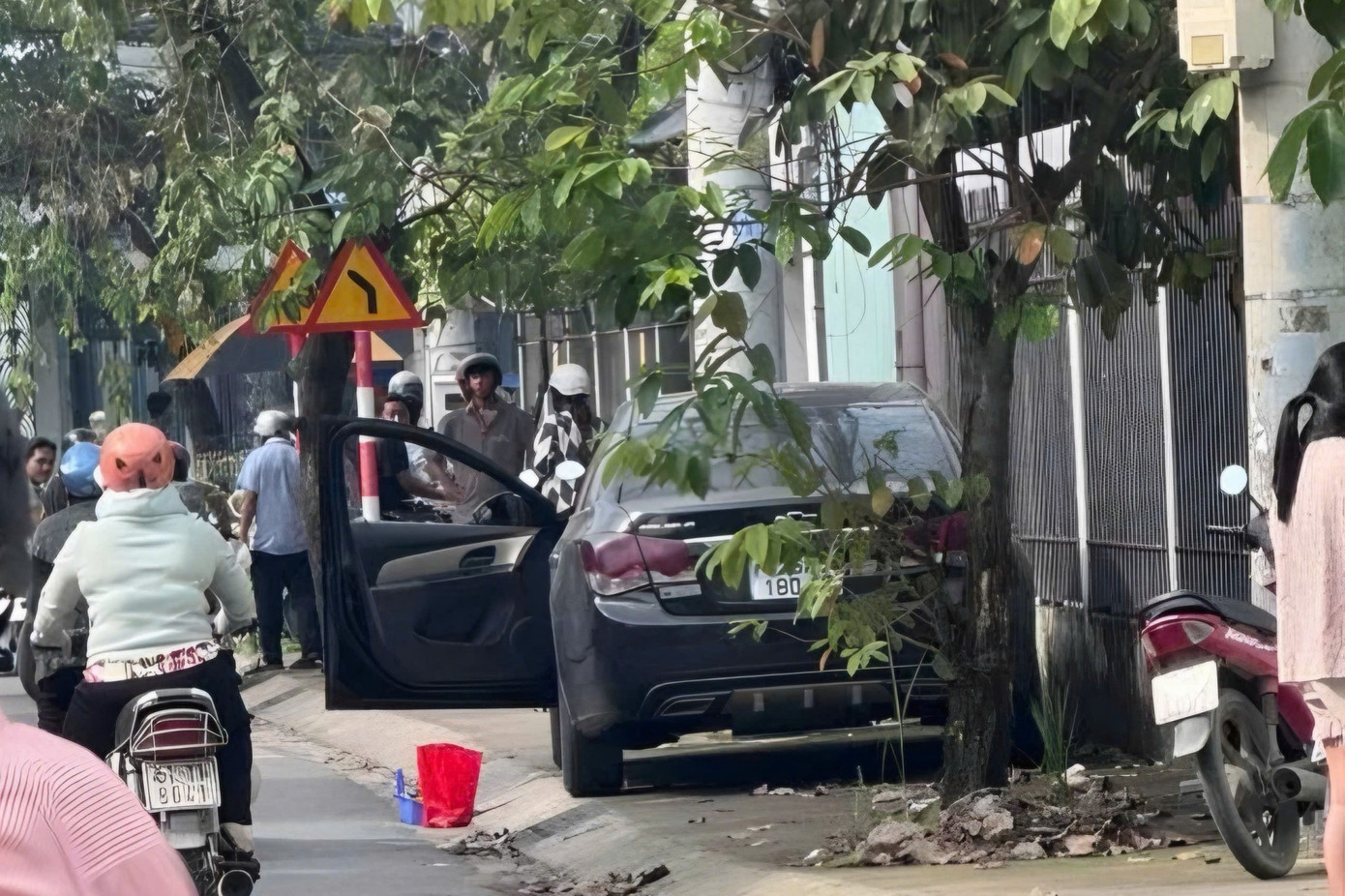 Vụ thi thể cô gái trong cốp ô tô ở TP.HCM: Chủ xe tiết lộ thêm thông tin bất ngờ - Ảnh 2.