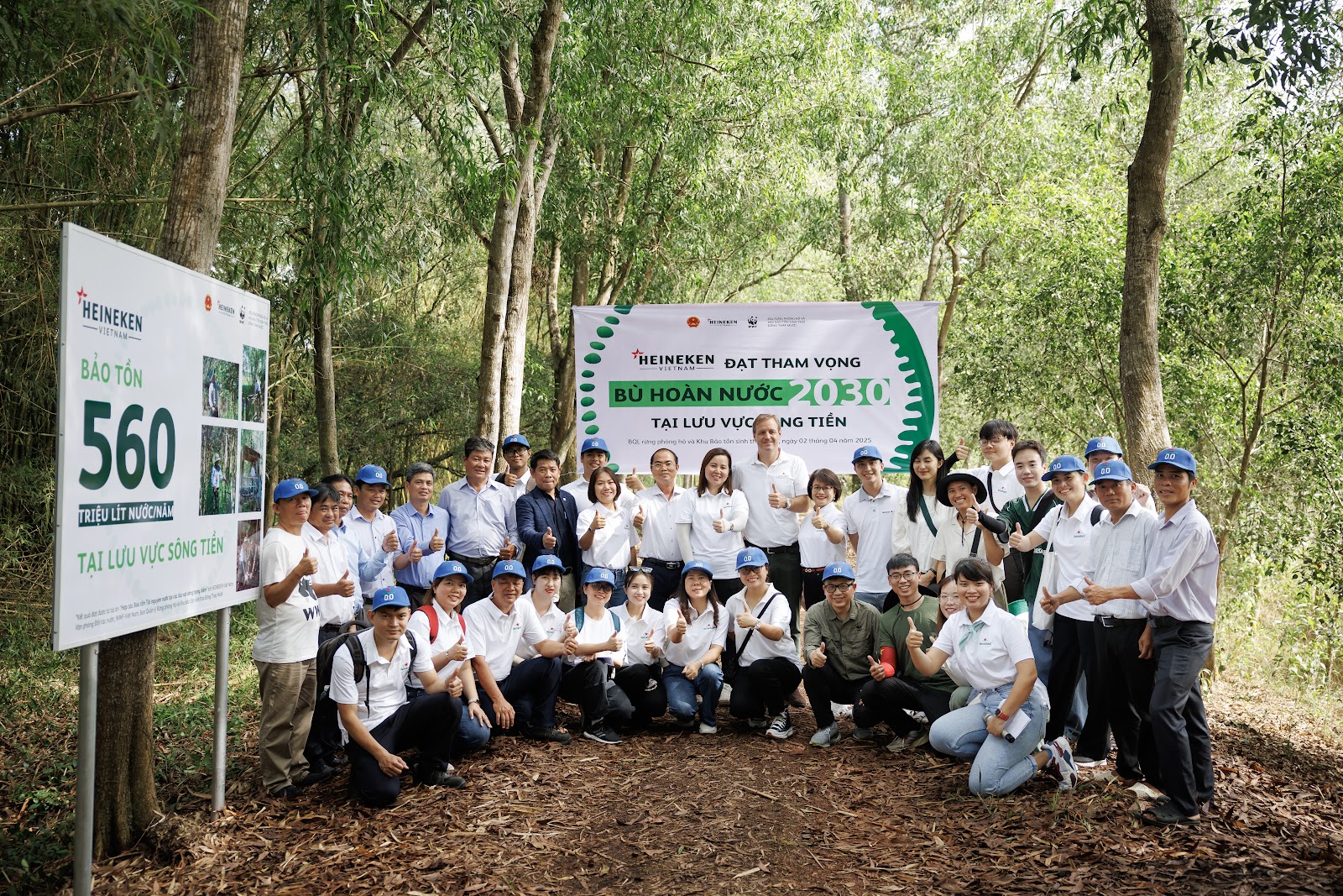 Trái tim "Kiên trì phụng sự" của HEINEKEN Việt Nam: Hơn 1 thập kỷ chung tay bảo tồn nguồn nước vì một Việt Nam tốt đẹp hơn- Ảnh 2. Trái tim "Kiên trì phụng sự" của HEINEKEN Việt Nam: Hơn 1 thập kỷ chung tay bảo tồn nguồn nước vì một Việt Nam tốt đẹp hơn- Ảnh 2.