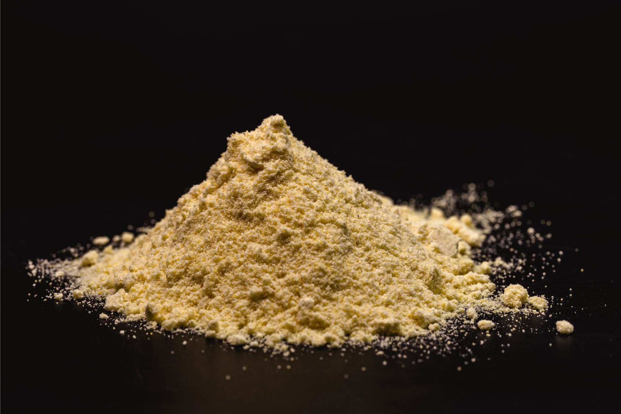 sulfur-powder-1762171445581-17621714456471090370366.jpg