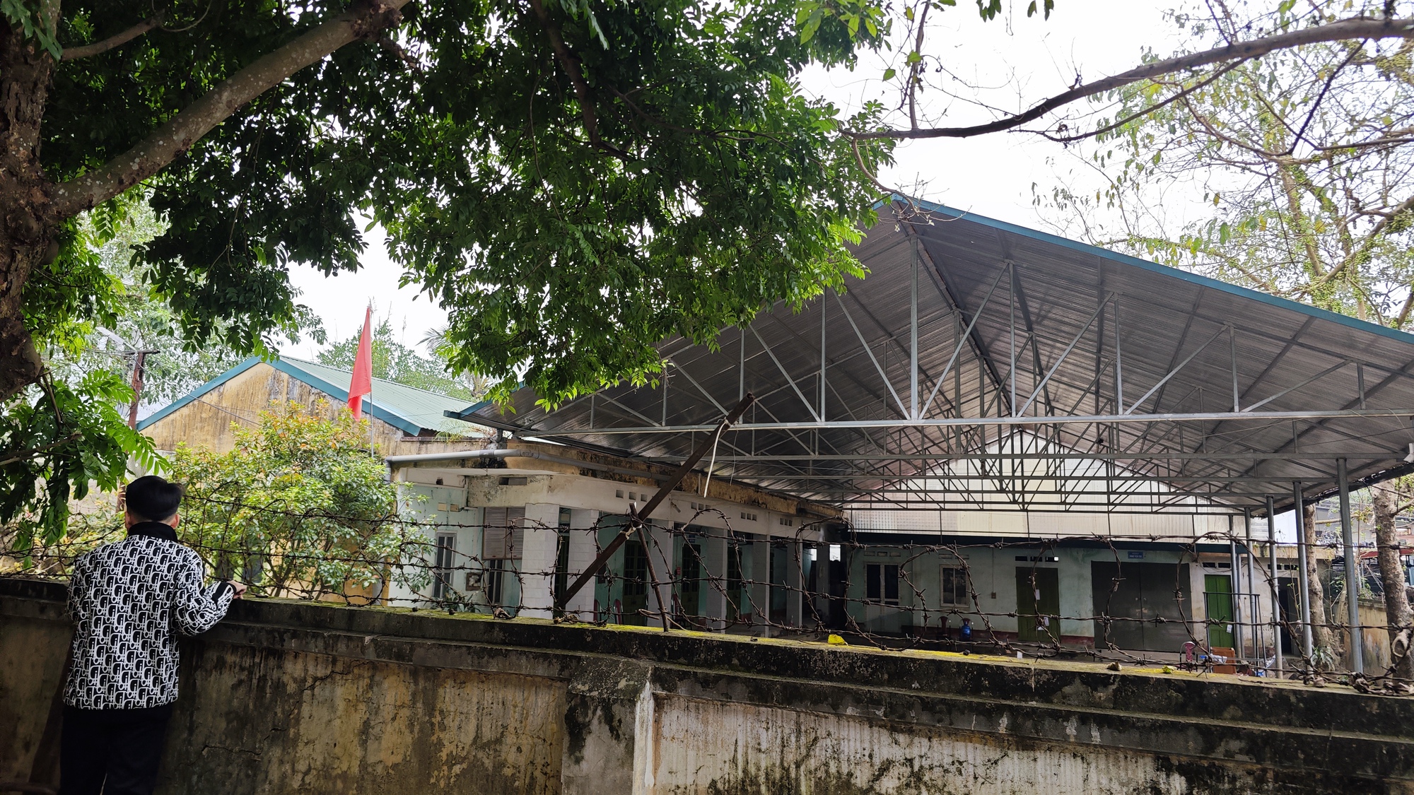 Người dân Lạng Sơn lên tiếng khi nhiều thanh niên tò mò, quay phim tại Trạm Quản lý thị trường số 4- Ảnh 9. Người dân Lạng Sơn lên tiếng khi nhiều thanh niên tò mò, quay phim tại Trạm Quản lý thị trường số 4- Ảnh 9.