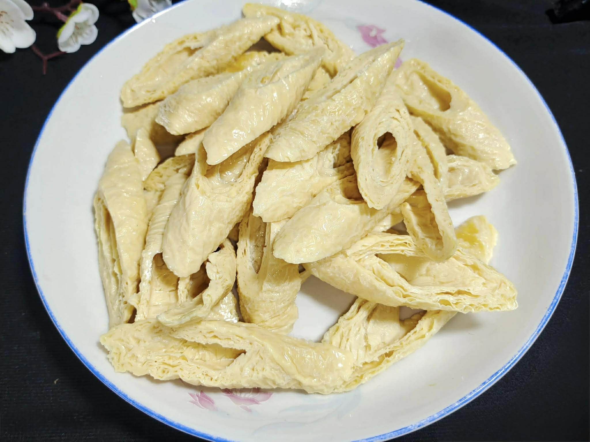 Bữa cơm mùa đông nhất định phải nấu món ăn thơm ngon hấp dẫn này - Ảnh 1.