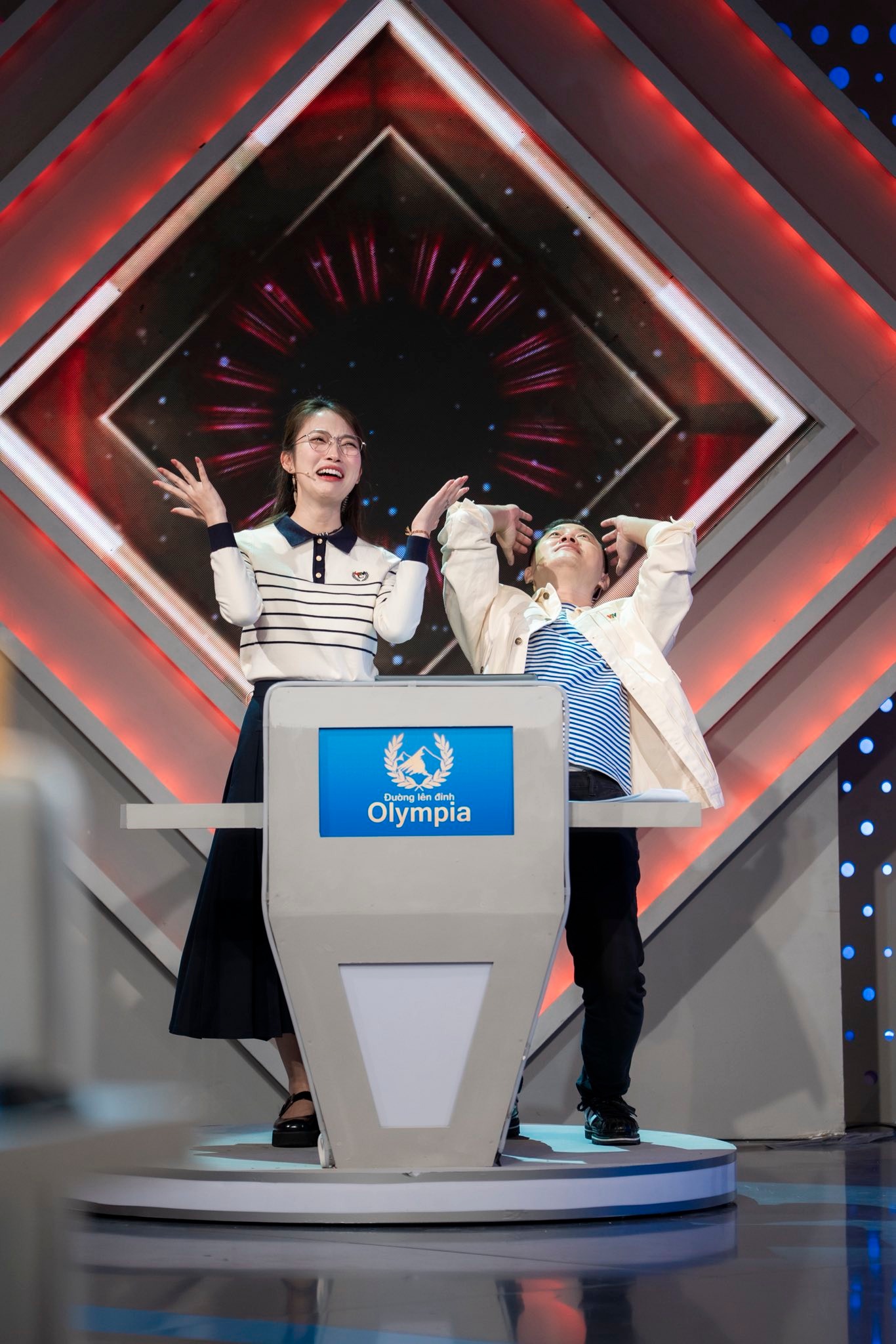 MC Ngọc Huy - MC dẫn Olympia lâu năm nhất: &quot;Khánh Vy trưởng thành còn nhanh hơn cả... phần thi Tăng tốc&quot; - Ảnh 6.
