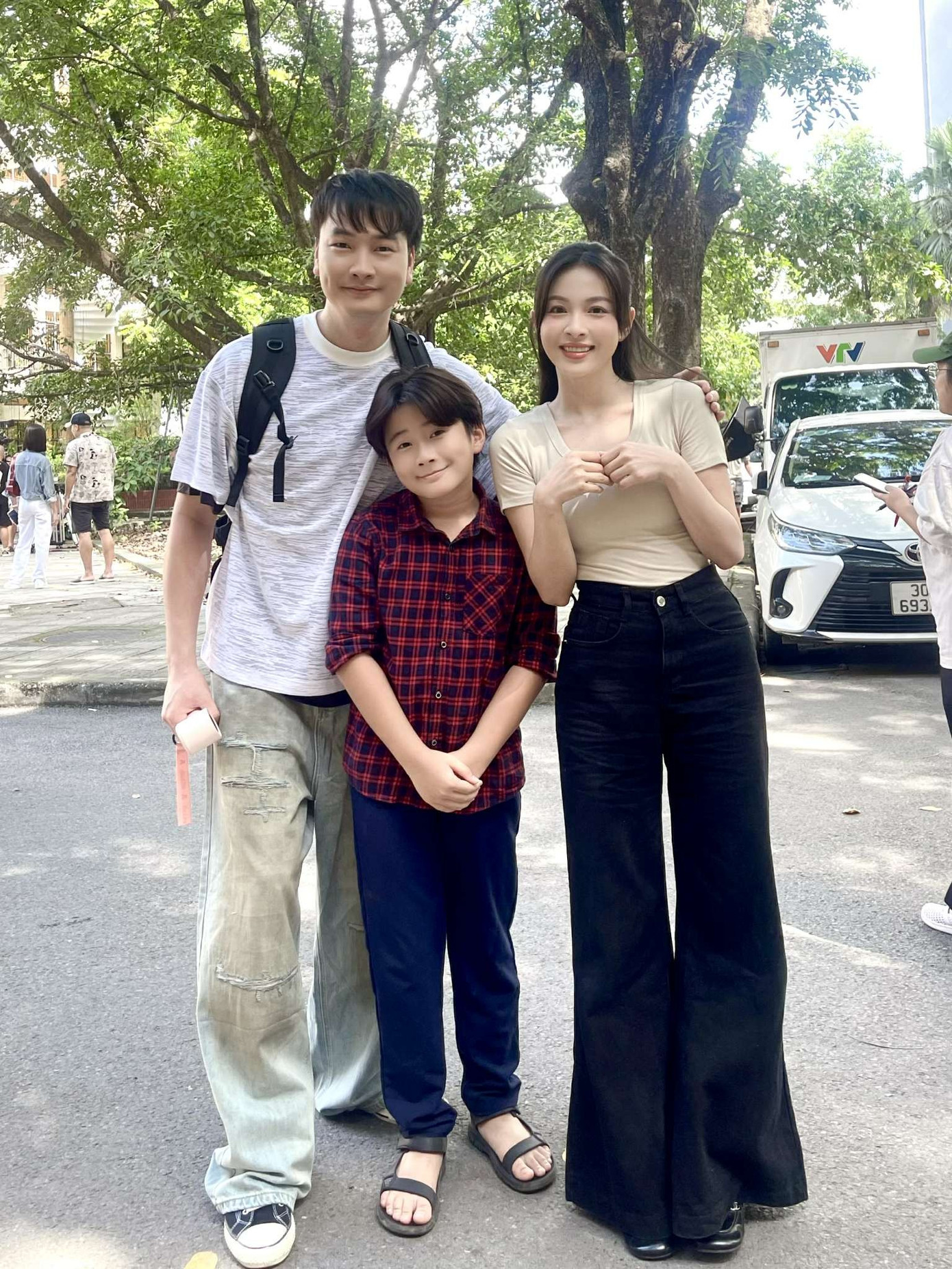 Giải oan cho 'chiếc áo hư hỏng' trong phim Việt giờ vàng - Ảnh 7.