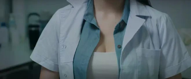 Giải oan cho 'chiếc áo hư hỏng' trong phim Việt giờ vàng - Ảnh 1.