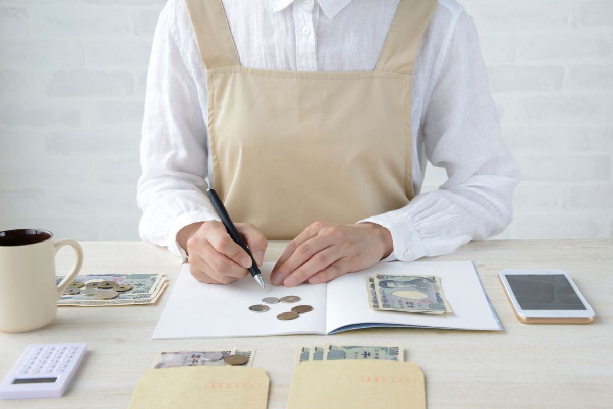 Tiết kiệm TIỀN giỏi như người Nhật: 5 cách chi tiêu để tối ưu hóa tài chính dù thu nhập không cao - Ảnh 3. Tiết kiệm TIỀN giỏi như người Nhật: 5 cách chi tiêu để tối ưu hóa tài chính dù thu nhập không cao - Ảnh 3.