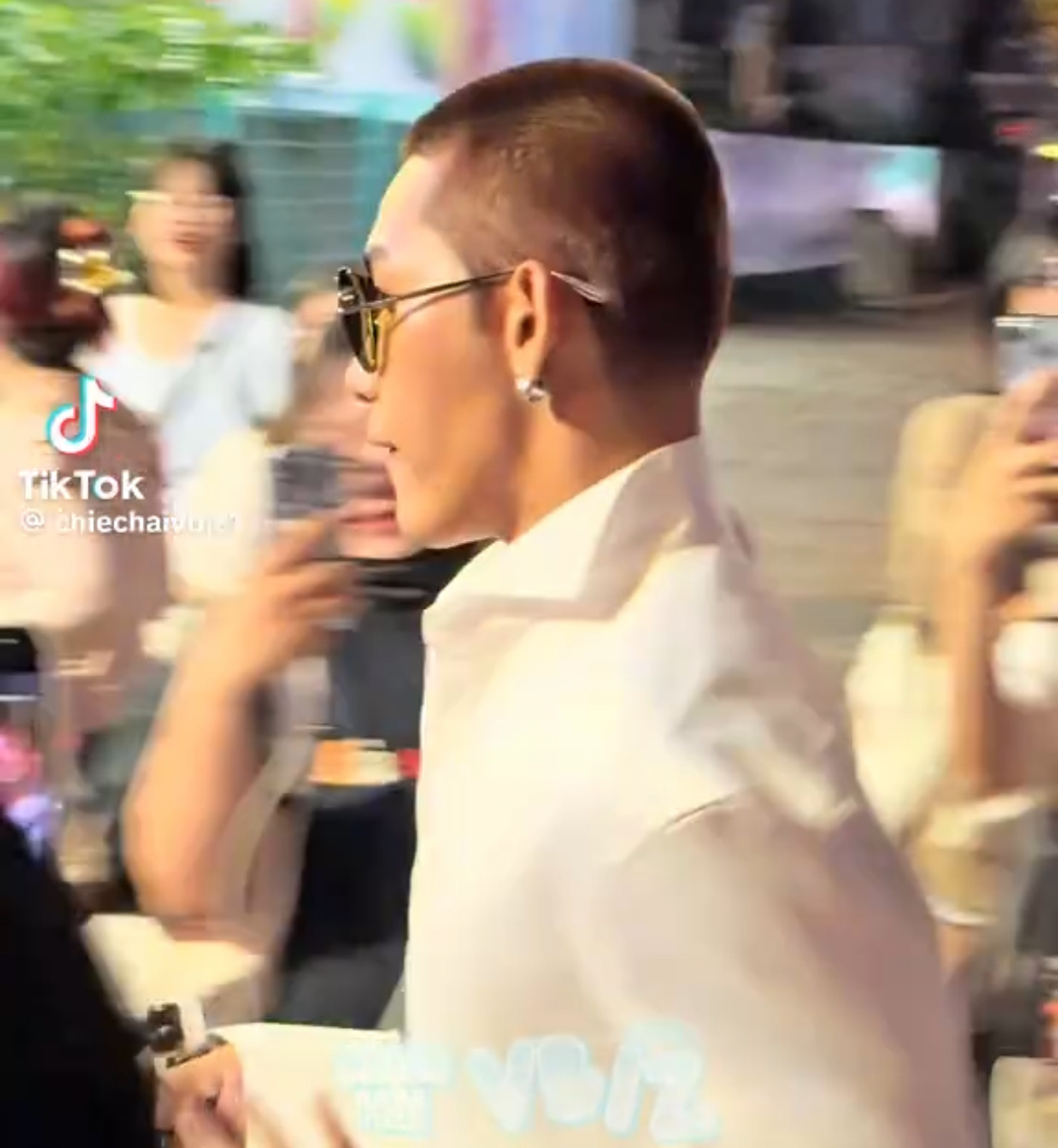 WEAN Lê và Kaity Nguyễn hẹn hò?- Ảnh 2. WEAN Lê và Kaity Nguyễn hẹn hò?- Ảnh 2.