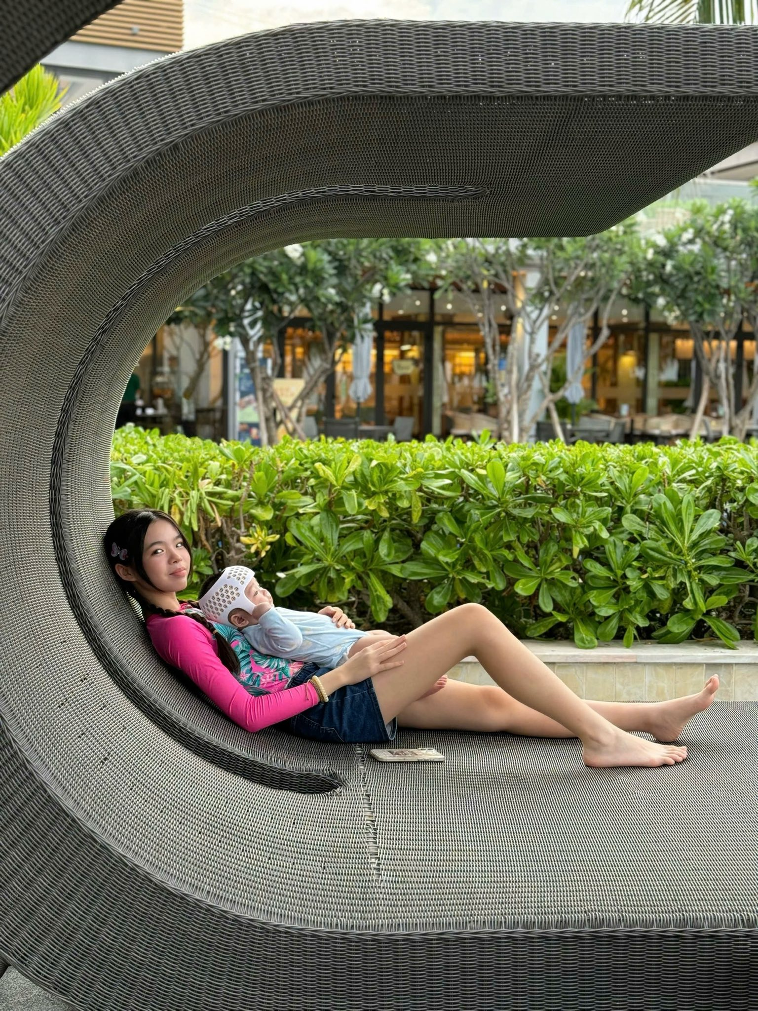 "Ái nữ" của Phương Trinh Jolie mới 12 tuổi đã cao gần bằng mẹ, chiếm trọn spotlight với đôi chân dài miên man- Ảnh 10. "Ái nữ" của Phương Trinh Jolie mới 12 tuổi đã cao gần bằng mẹ, chiếm trọn spotlight với đôi chân dài miên man- Ảnh 10.