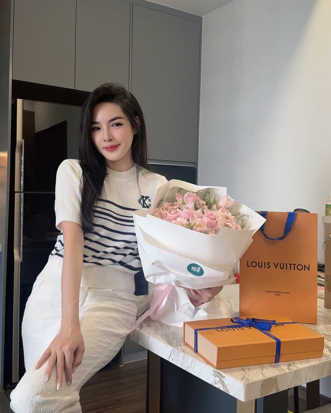 Hot girl thẩm mỹ thành công nhất Việt Nam nói 1 điều không ngờ với phiên bản 10 năm trước- Ảnh 11.