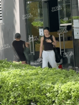 Bắt gặp Angela Phương Trinh sánh đôi bên Phạm Văn Mách, ngoại hình đàng gái có  Bắt gặp Angela Phương Trinh sánh đôi bên Phạm Văn Mách, ngoại hình đàng gái có