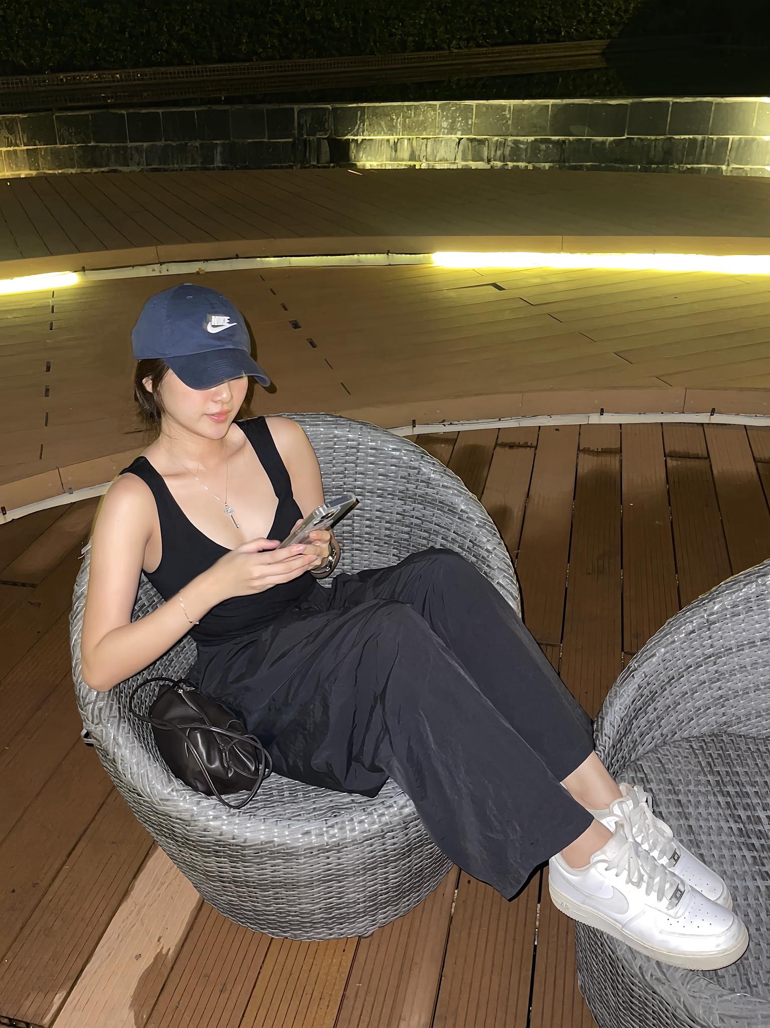 Mỹ nhân có cái tên kỳ lạ nhất Việt Nam: Đẹp sang như dát vàng lên mặt, mới 15 tuổi đã nổi tiếng khắp cả nước - Ảnh 3. Mỹ nhân có cái tên kỳ lạ nhất Việt Nam: Đẹp sang như dát vàng lên mặt, mới 15 tuổi đã nổi tiếng khắp cả nước - Ảnh 3.