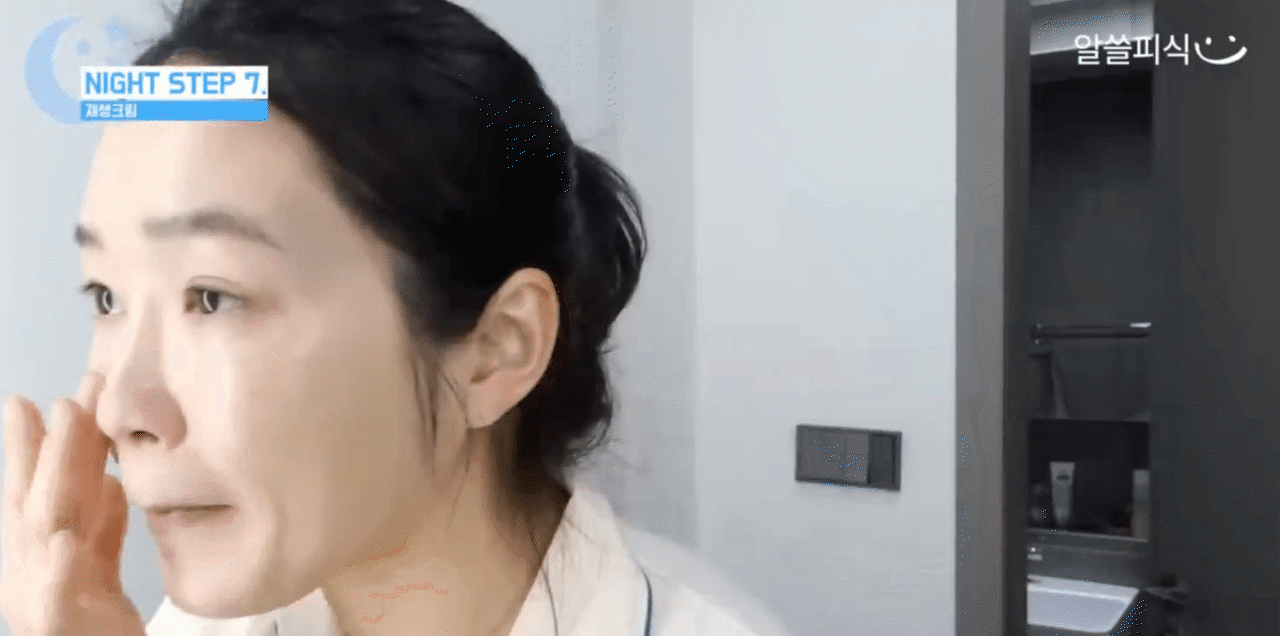 Bác sĩ da liễu Hàn Quốc Bác sĩ da liễu Hàn Quốc