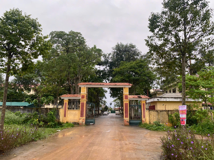 Nam sinh ở Thanh Hóa tử vong sau 5 ngày bị bạn cùng trường đánh hội đồng - Ảnh 2.