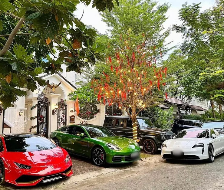 Vợ chồng Đoàn Di Băng sở hữu loạt bất động sản tiền tỷ, từng tiết lộ xây biệt thự 400 tỷ đồng nhưng 4 năm vẫn chưa xong   - Ảnh 3.