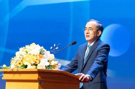 Hệ thống giáo dục thu 665 tỷ đồng/năm của Giáo sư vào top giàu nhất sàn chứng khoán Việt: Dạy tích hợp chương trình quốc tế Mỹ, học phí 104 triệu đồng/năm - Ảnh 1.