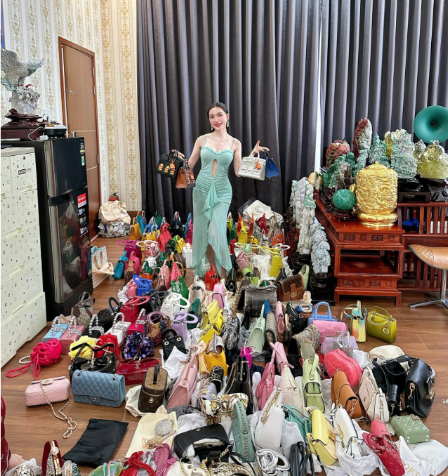 Động thái của Ngân Collagen trước khuyến cáo của Sở An toàn thực phẩm TP HCM - Ảnh 3. Động thái của Ngân Collagen trước khuyến cáo của Sở An toàn thực phẩm TP HCM - Ảnh 3.