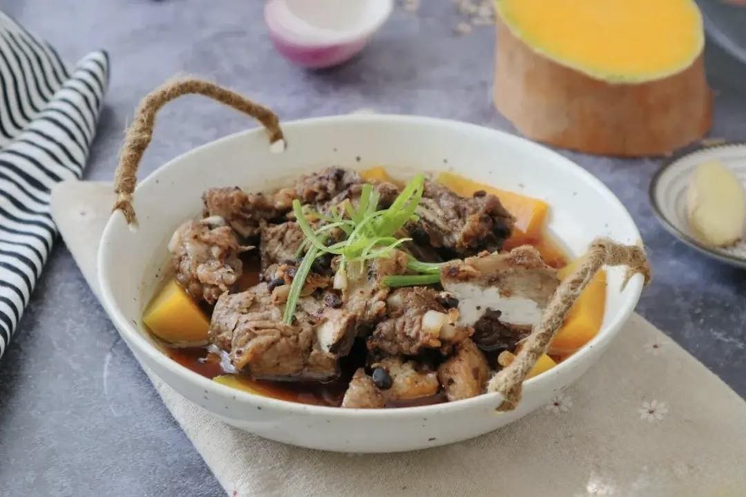 5 công thức nấu sườn heo ngon "quên sầu", thơm nức mũi hoàn hảo cho bữa cơm mùa đông cả gia đình yêu thích - Ảnh 1. 5 công thức nấu sườn heo ngon "quên sầu", thơm nức mũi hoàn hảo cho bữa cơm mùa đông cả gia đình yêu thích - Ảnh 1.