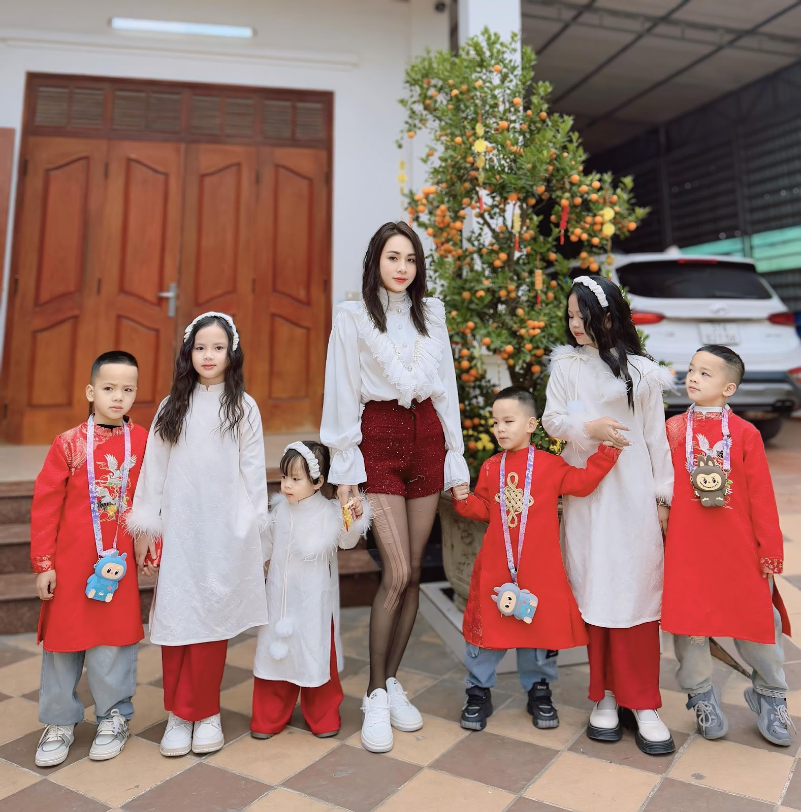 Mẹ 34 tuổi ở Nghệ An sinh 6 con, chồng đi làm xa một mình “cân” hết, chi phí nuôi con mới choáng - Ảnh 6. Mẹ 34 tuổi ở Nghệ An sinh 6 con, chồng đi làm xa một mình “cân” hết, chi phí nuôi con mới choáng - Ảnh 6.